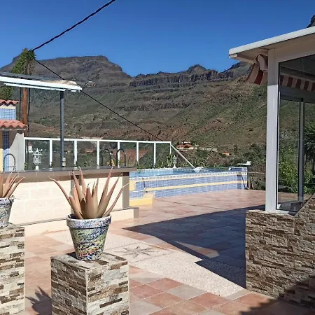 3br Country Terrace House - Private Pool *