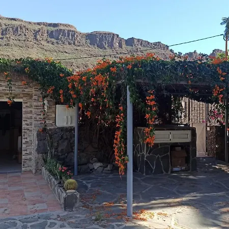 3br Country Terrace House - Private Pool
