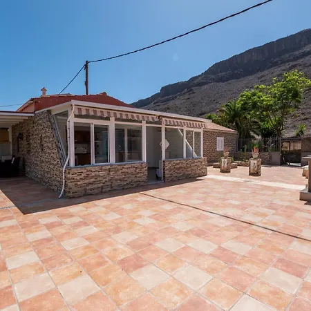 3br Country Terrace House - Private Pool Holiday home